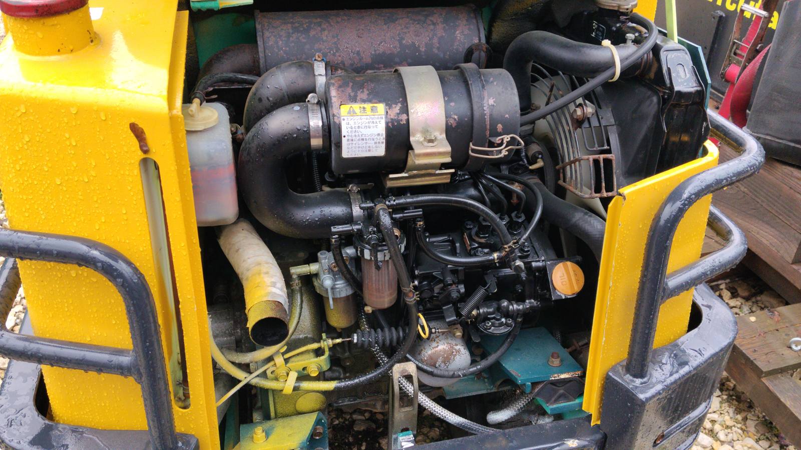 Yanmar B12.2B forgókotró-kompakt lánctalpas kotrógép - Kép 5