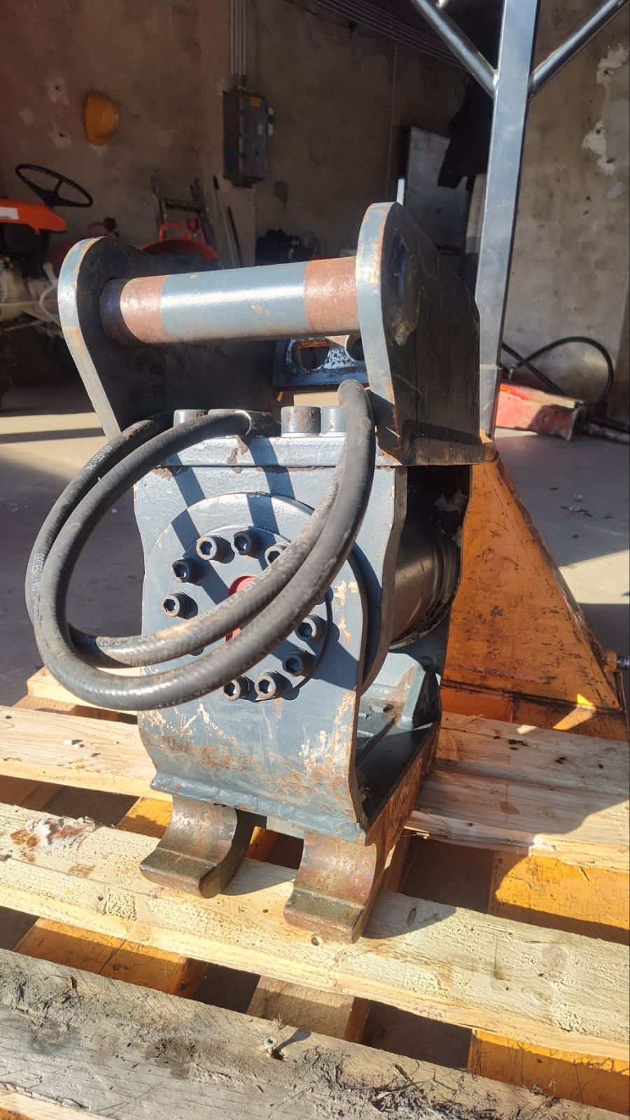 FAMO (magyar) Power Tilt 3.5-6 tonnás markolóra - Kép 6