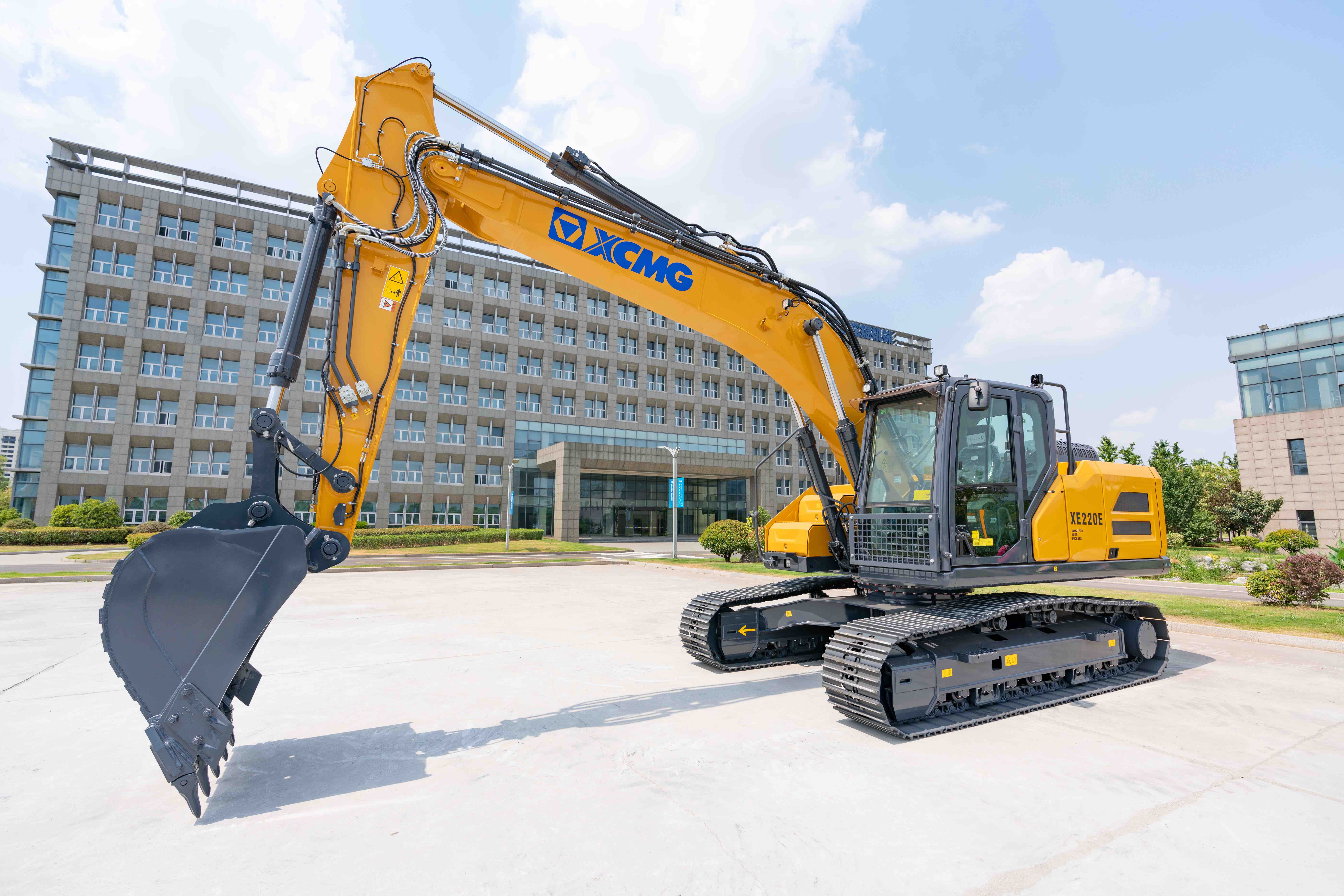 XCMG XE220E - Kép 2